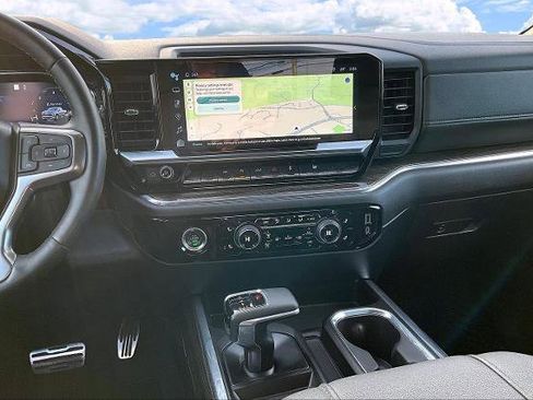 Used 2023 Chevrolet Silverado 1500 RST image 10