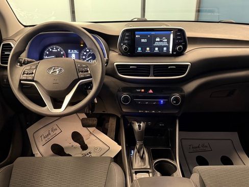 Used 2019 Hyundai Tucson SE image 9
