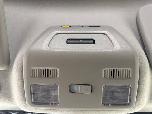 Used 2024 Ford Transit 250 148 Medium Roof image 29