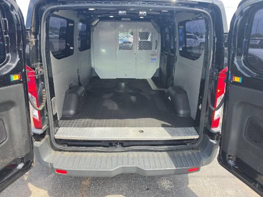 Used 2018 Ford Transit 150 130 Low Roof RWD image 7