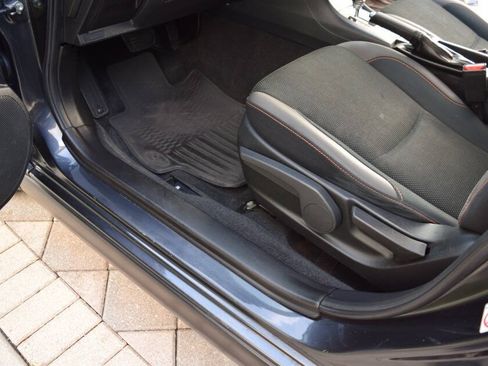 Used 2016 Subaru Crosstrek 2.0i Premium w/ Popular Package #2 AWD/4WD image 39