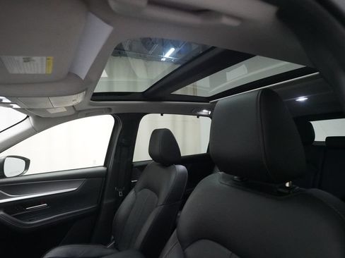 Used 2024 MAZDA CX-90 3.3 Turbo w/ Premium Package AWD/4WD image 33