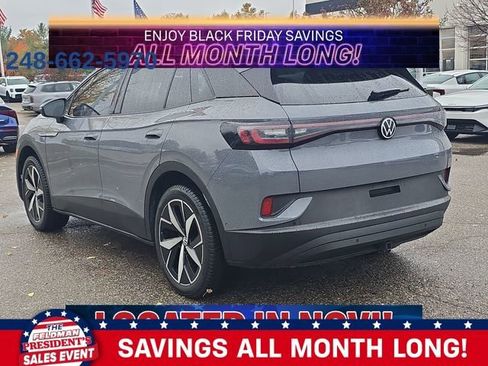 Used 2023 Volkswagen ID.4 Pro S image 3