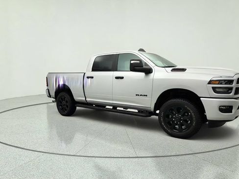 Used 2026 RAM 2500 Big Horn AWD/4WD image 3