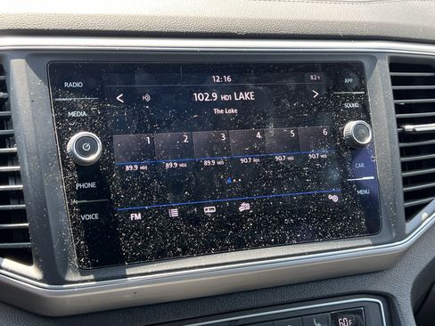 Used 2019 Volkswagen Atlas SE FWD image 23