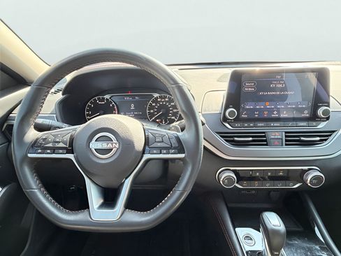Certified 2024 Nissan Altima 2.5 SR AWD/4WD image 21
