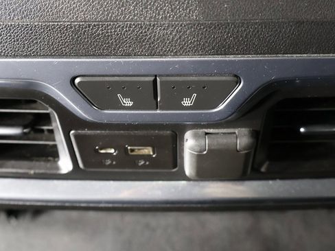 Used 2019 Chevrolet Silverado 1500 LTZ image 50