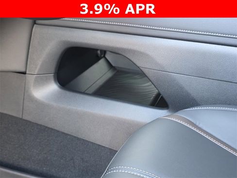 New 2026 Nissan Armada SL w/ Captain's Chari Seat Package image 36