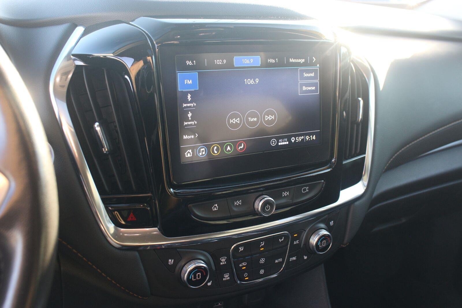 Used 2021 Chevrolet Traverse Premier w/ Redline Edition FWD image 22