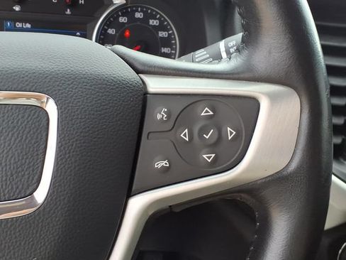 Used 2020 GMC Acadia SLT AWD/4WD image 13