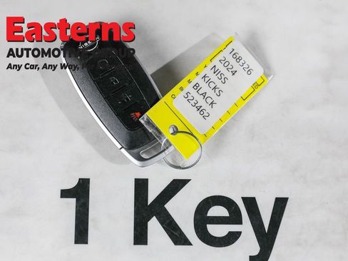 Used 2024 Nissan Kicks SR image 31