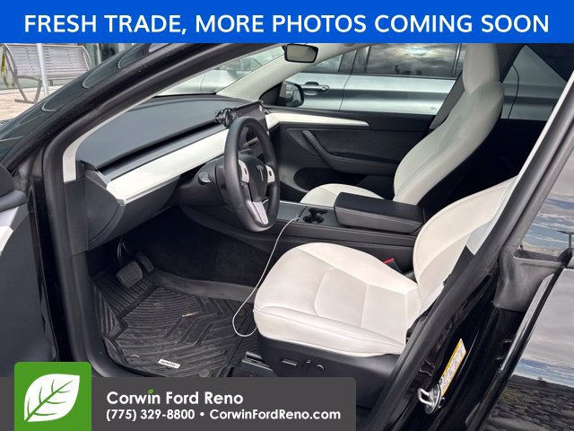 Used 2024 Tesla Model Y Long Range AWD/4WD image 8