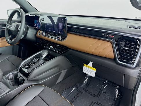 New 2026 GMC Canyon AT4 w/ Nightfall Essentials Package image 32