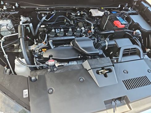Used 2025 Honda CR-V EX-L image 30