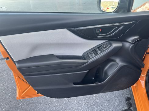 Used 2019 Subaru Crosstrek 2.0i Premium w/ Eyesight System image 15