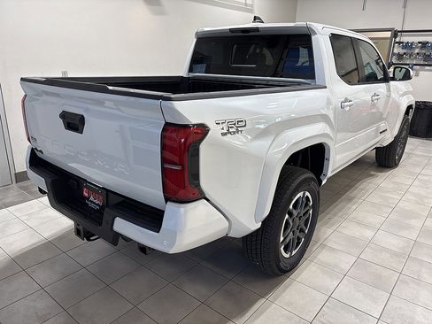 New 2026 Toyota Tacoma TRD Sport AWD/4WD image 4