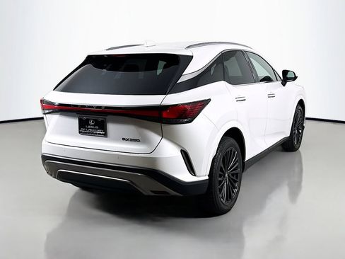 Certified 2025 Lexus RX 350 Premium w/ Convenience Package FWD image 5