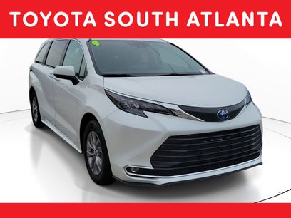 Used 2024 Toyota Sienna XLE