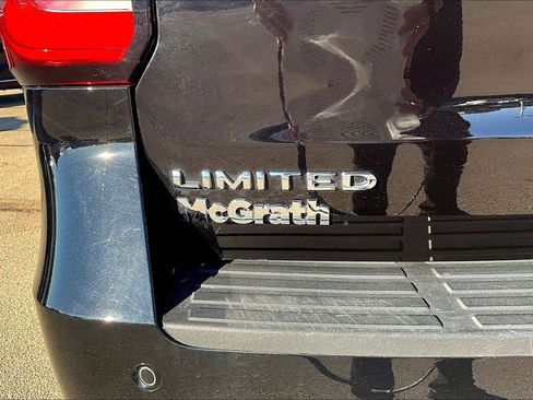Used 2024 Ford Expedition Limited AWD/4WD image 23