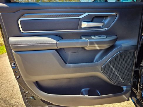 New 2026 RAM 1500 4x4 Crew Cab image 29