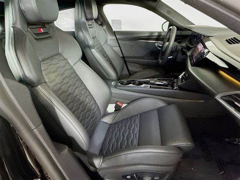 New 2026 Audi S e-tron GT Premium Plus image 29