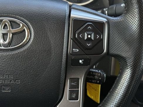 Used 2021 Toyota Tacoma SR5 RWD image 16