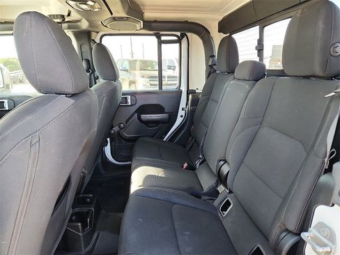 Certified 2021 Jeep Gladiator Sport image 11