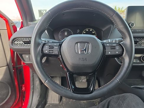 Used 2025 Honda HR-V Sport image 13