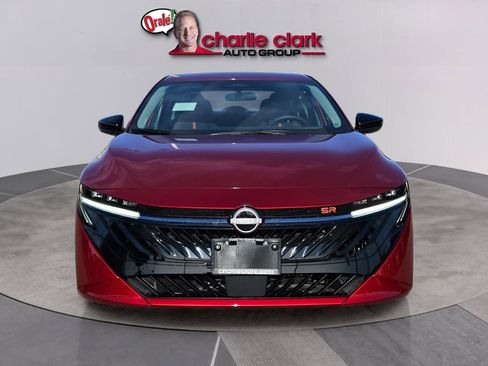 New 2026 Nissan Sentra SR w/ Floor Mat Package image 9