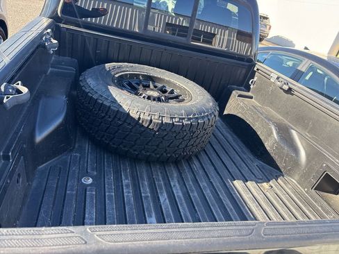 Used 2015 Toyota Tacoma 4x4 Double Cab image 14