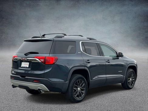 Used 2019 GMC Acadia SLT image 2