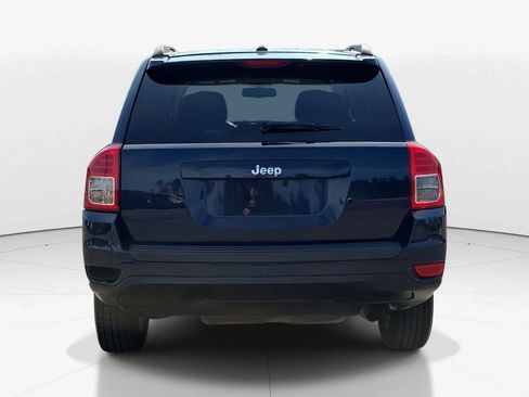 Used 2012 Jeep Compass Sport image 6