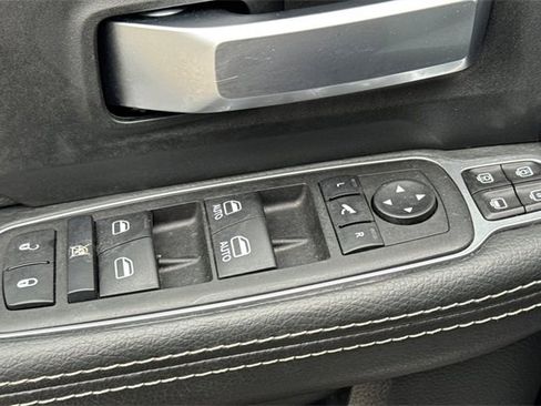 Used 2024 RAM 2500 Big Horn w/ Bed Utility Group image 12