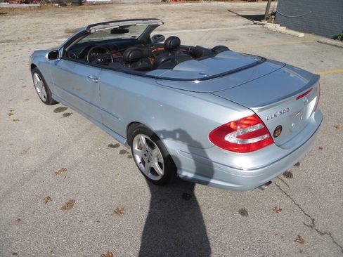 Used 2005 Mercedes-Benz CLK 500 Cabriolet image 22