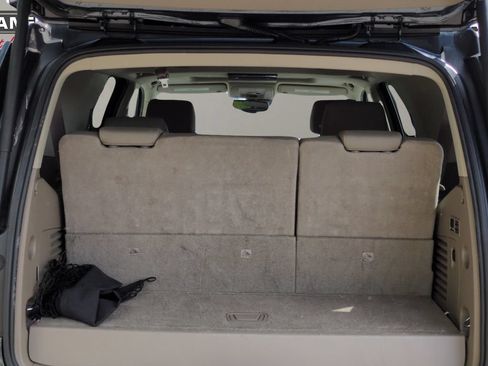 Used 2020 Chevrolet Tahoe LT RWD image 8
