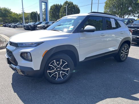 Used 2023 Chevrolet TrailBlazer ACTIV AWD/4WD image 5