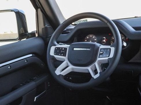 Used 2025 Land Rover Defender 110 S AWD/4WD image 17