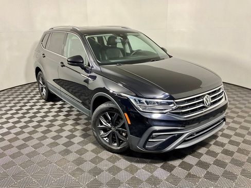 Used 2022 Volkswagen Tiguan SE AWD/4WD image 7