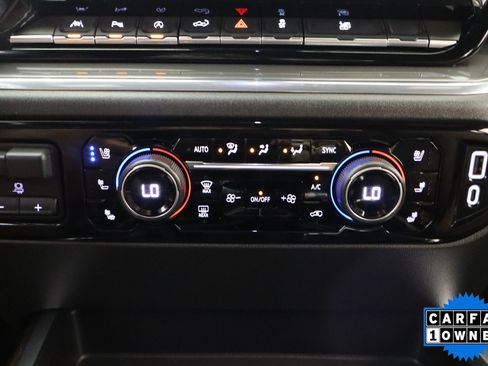 Used 2024 Chevrolet Silverado 1500 High Country w/ Technology Package AWD/4WD image 27