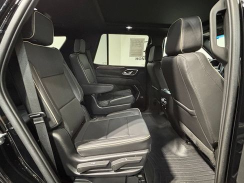Used 2022 GMC Yukon SLT w/ SLT Premium Package AWD/4WD image 33