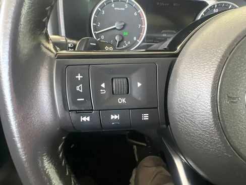 Certified 2023 Nissan Rogue SL FWD image 58