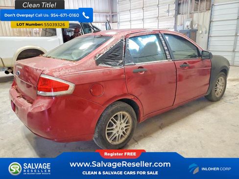 Used 2010 Ford Focus SE FWD image 4