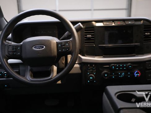 Used 2023 Ford F250 XL w/ STX Appearance Package image 8