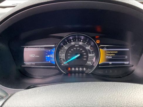 Used 2016 Ford Explorer XLT w/ Equipment Group 202A AWD/4WD image 25