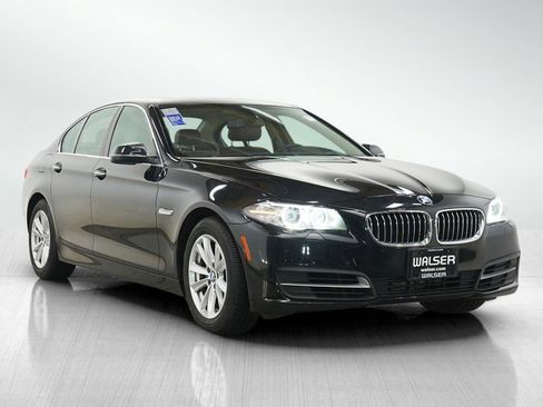 Used 2014 BMW 528i xDrive Sedan AWD/4WD image 7