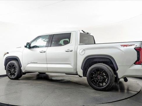 Used 2022 Toyota Tundra Limited w/ TRD Off-Road Package image 4