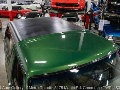 Used 1996 Ford Bronco XLT image 14