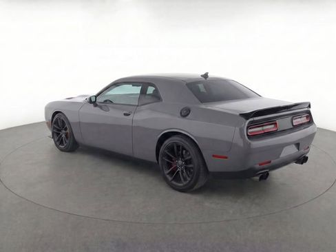Used 2023 Dodge Challenger R/T RWD image 3