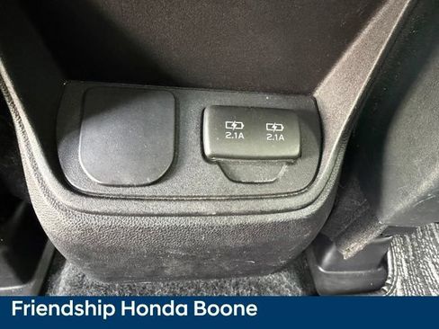 Used 2020 Subaru Ascent 8-Passenger AWD/4WD image 33