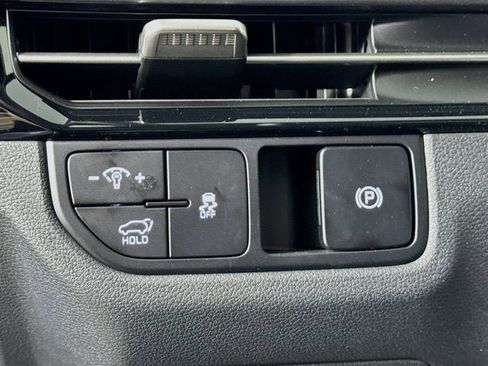 New 2026 Kia Sportage EX image 10